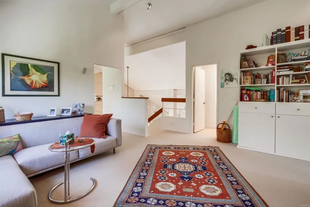 https://cdn.realtyfeed.com/cdn/127/306564470/4325f7f3088e1cb17b9c84de1369da79.webp