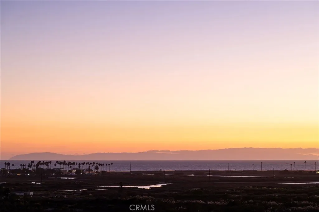 Costa Mesa, CA 92627