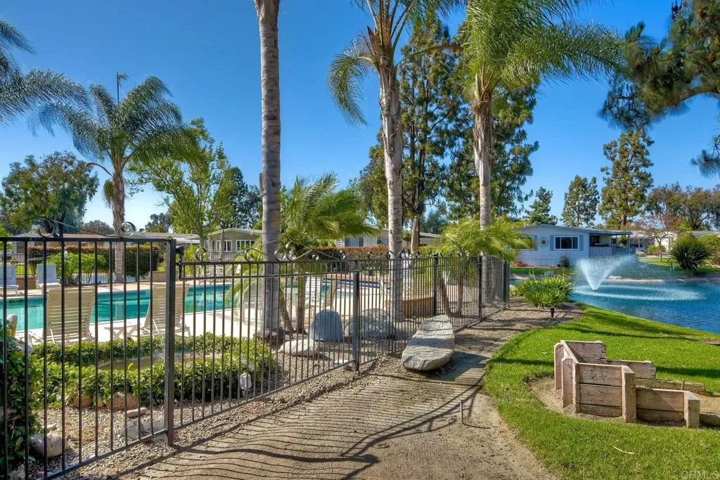 https://cdn.realtyfeed.com/cdn/127/306564525/5ff826eea63f19d31ccfe7c7fee99a11.webp