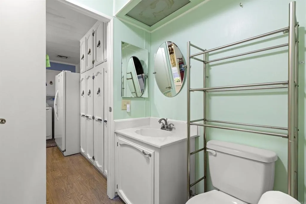 https://cdn.realtyfeed.com/cdn/127/306564525/c341ae0a5bdaf5f3209f2797dfdf18a3.webp