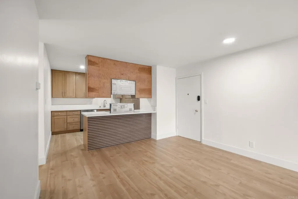 https://cdn.realtyfeed.com/cdn/127/306564550/0f73a3a66def7d6c1ae2b66969c9955a.webp