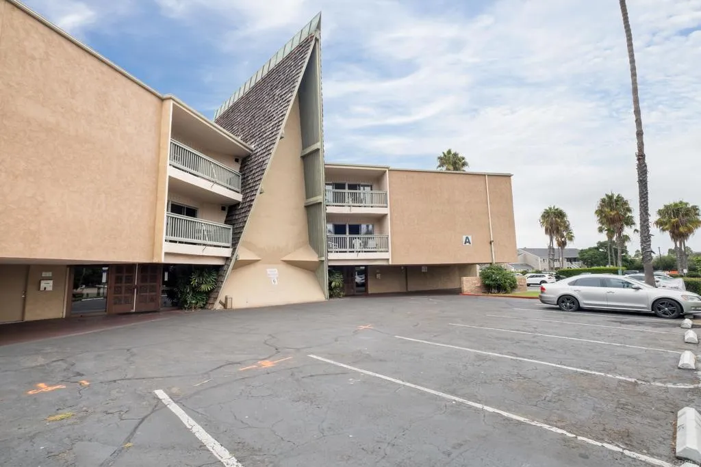 https://cdn.realtyfeed.com/cdn/127/306564550/b05bf31f01cd26ba43b1597aac66a314.webp