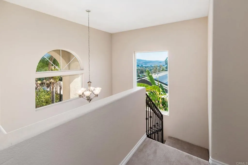 https://cdn.realtyfeed.com/cdn/127/306564561/1076d4efeaa8a498c3faa93b101f5b91.webp