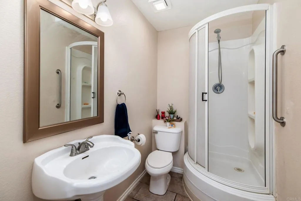 https://cdn.realtyfeed.com/cdn/127/306564561/b97e13bd1a97a82bb3a1519bfb401a0d.webp