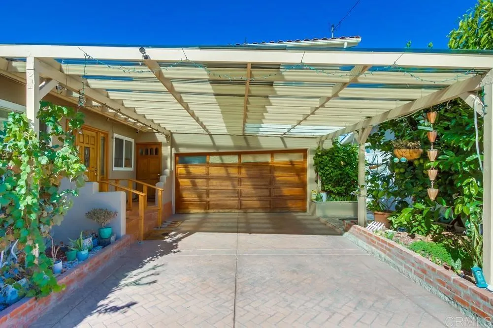 https://cdn.realtyfeed.com/cdn/127/306564572/421203205dfd59bb09cebf94eaa86b8b.webp
