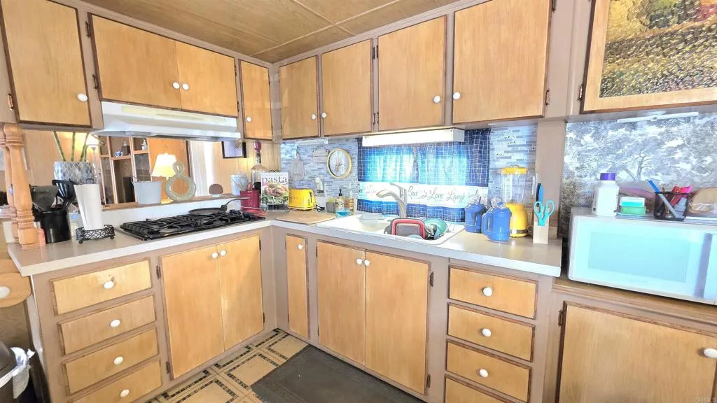 https://cdn.realtyfeed.com/cdn/127/306564589/34b4eb20ec403fbe2e0c5e90f4fdce3a.webp