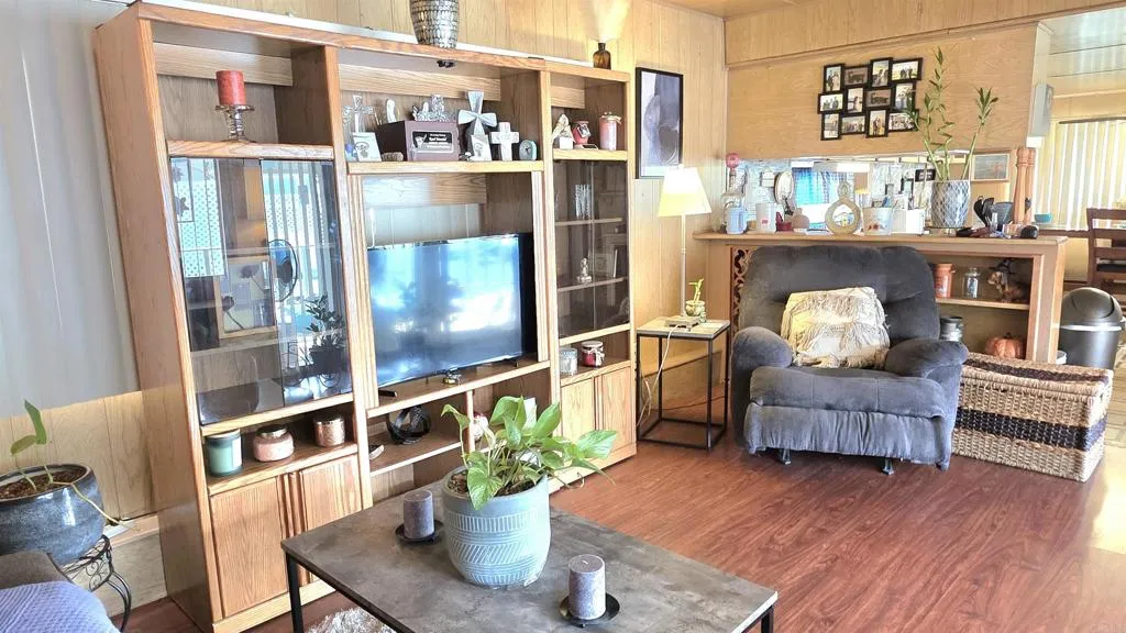 https://cdn.realtyfeed.com/cdn/127/306564589/d713ce64803cd5e1e267760d6cd6ac58.webp
