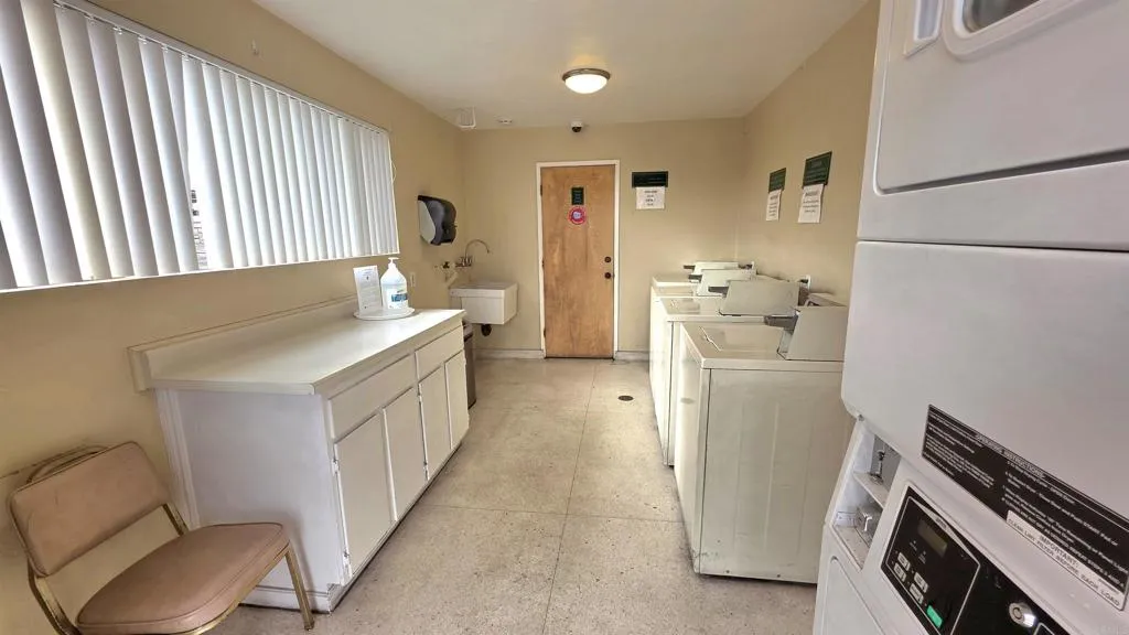 https://cdn.realtyfeed.com/cdn/127/306564589/dd988a105c886417e39174668a23731c.webp