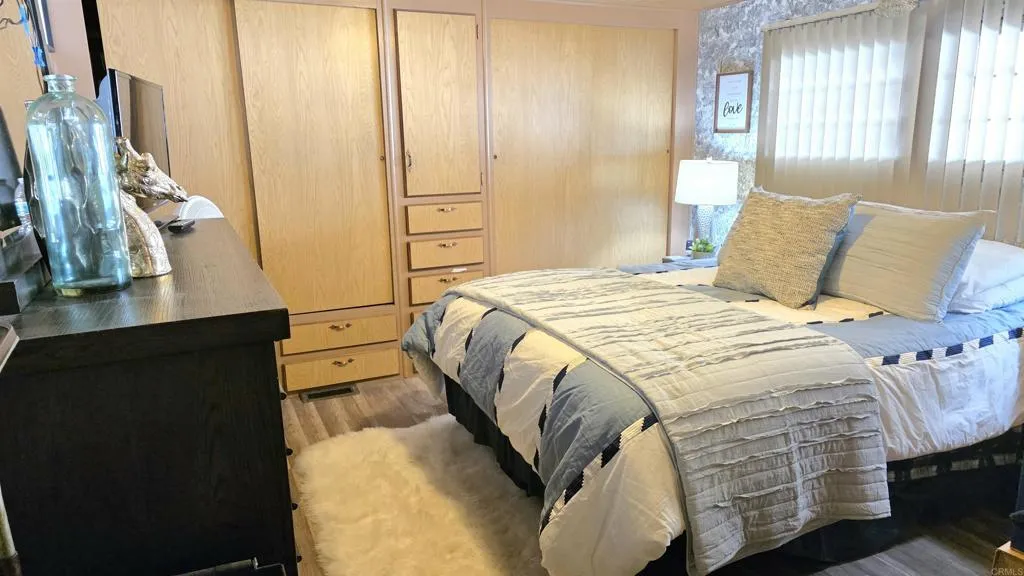 https://cdn.realtyfeed.com/cdn/127/306564589/ec47c61a143834a3e0bc29659317828d.webp