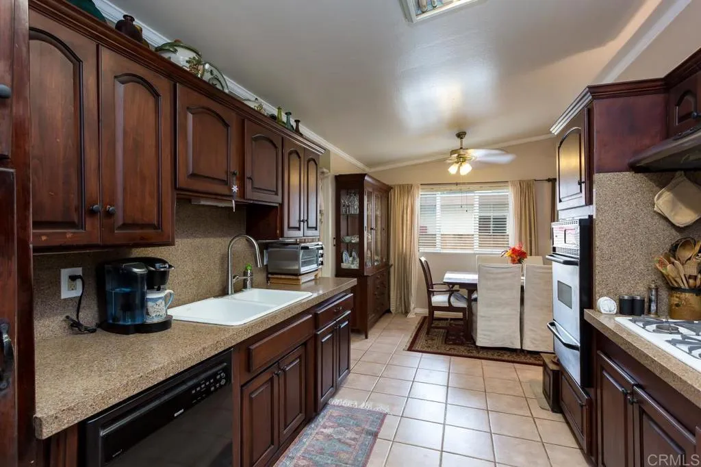 https://cdn.realtyfeed.com/cdn/127/306564604/06d811b57d0eb0244ed5d5f67b751699.webp