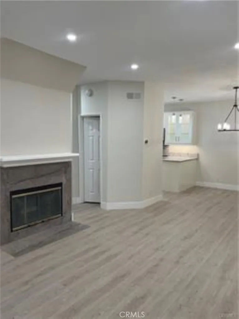 5473 Spanish Oak Lane Unit F, Oak Park, CA 91377 - Photo 5 of 30, Oak Park, CA