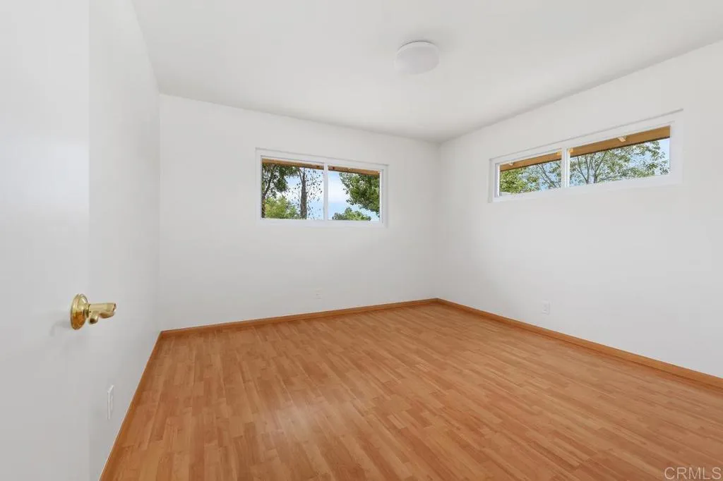 https://cdn.realtyfeed.com/cdn/127/306564687/5a1c46ea324f5da961f0e651bef37e89.webp