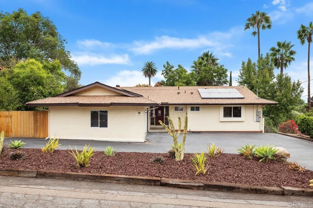 https://cdn.realtyfeed.com/cdn/127/306564687/9981e0d1d65a1434ecefcd3ec7b844aa.webp
