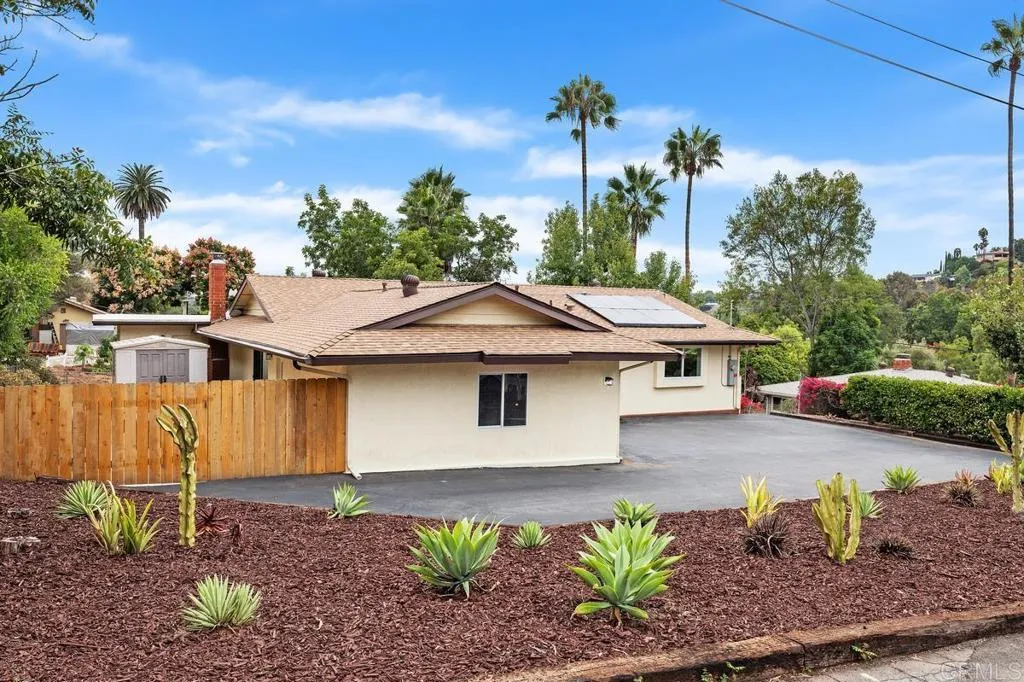 https://cdn.realtyfeed.com/cdn/127/306564687/e9dca043de6d46bccb9536a83507f499.webp