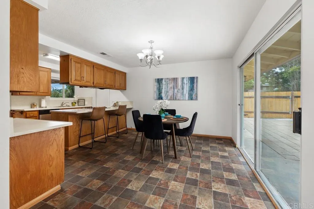 https://cdn.realtyfeed.com/cdn/127/306564687/ec1007a6ce61543acdde5d48e94b16dd.webp
