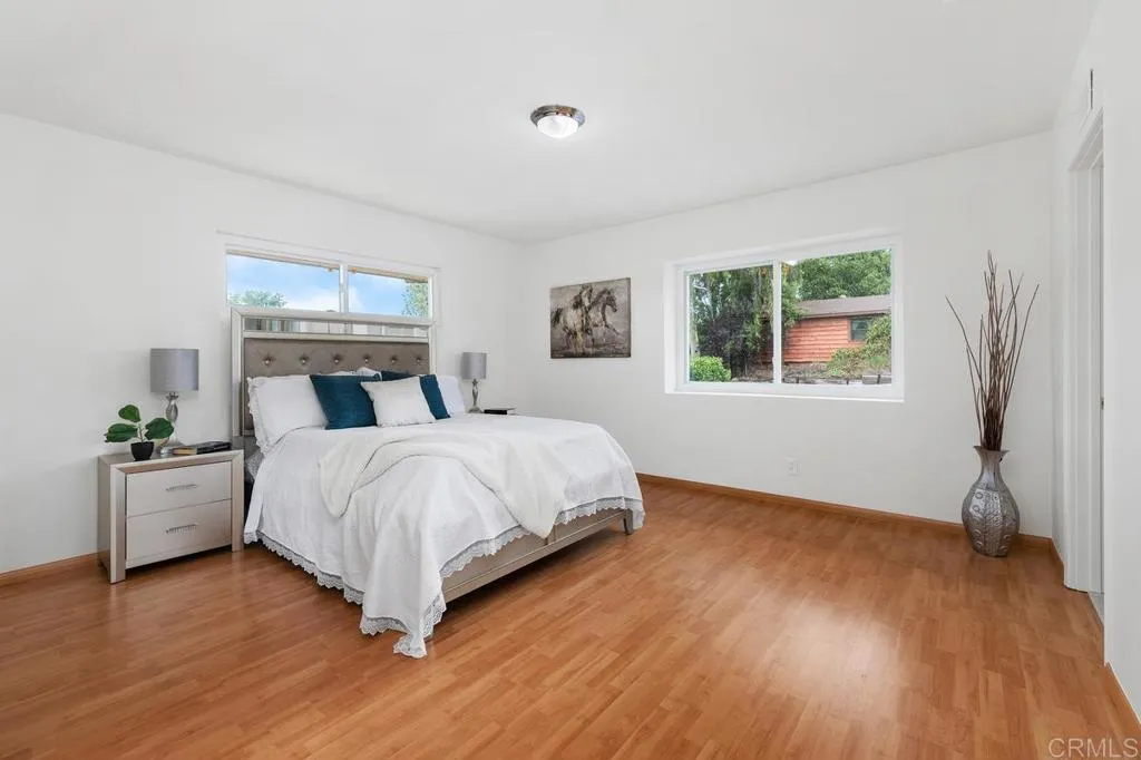 https://cdn.realtyfeed.com/cdn/127/306564687/f18043937f0d5d701b874e8ad57291aa.webp