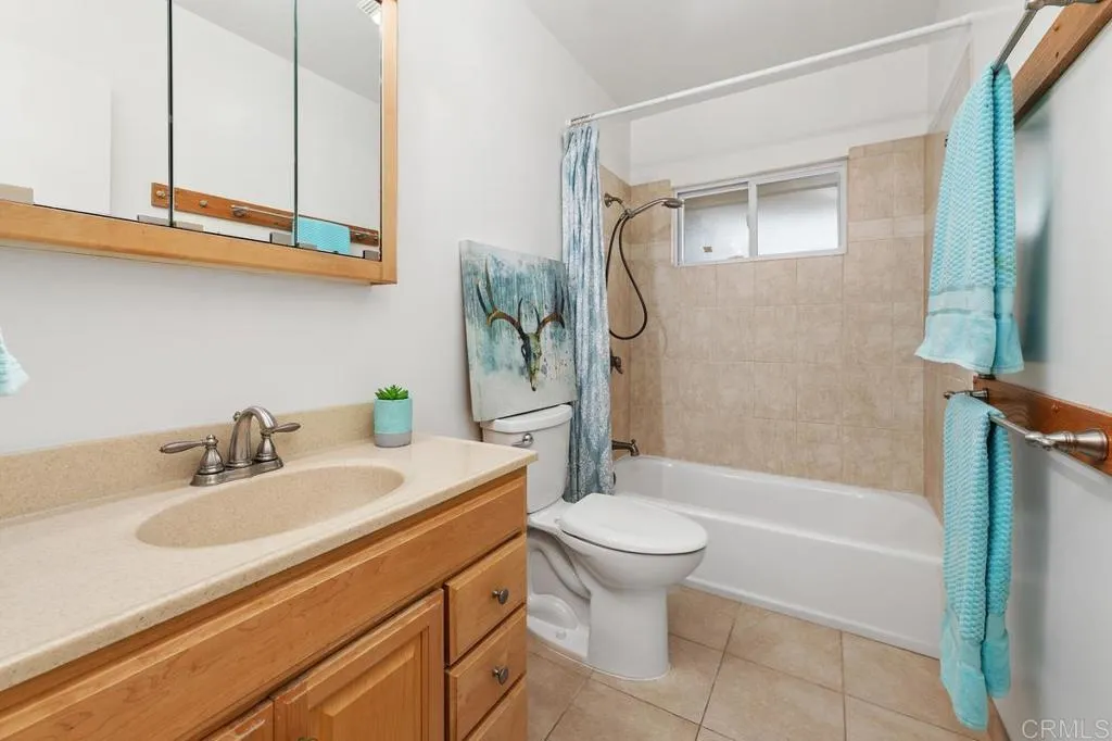 https://cdn.realtyfeed.com/cdn/127/306564687/f5e338f419fe089d09552e926ab3f66a.webp