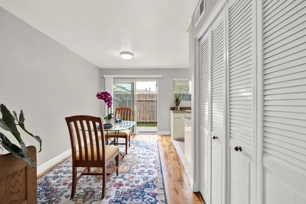 https://cdn.realtyfeed.com/cdn/127/306564747/d17d579ca431acfc092e5a0308bf57c5.webp