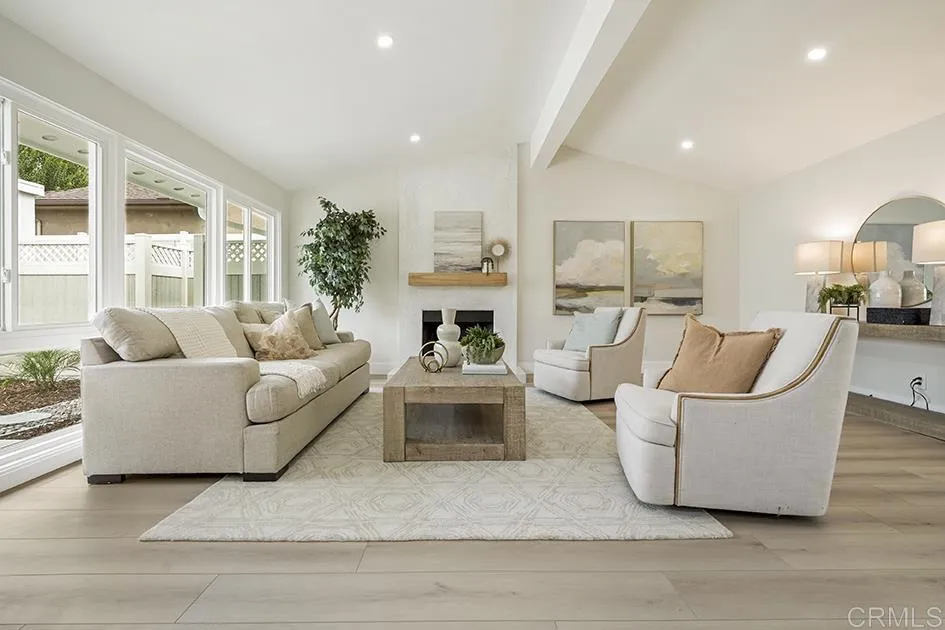 https://cdn.realtyfeed.com/cdn/127/306564789/1dcf63117a038bbdaddeabe8f7706906.webp