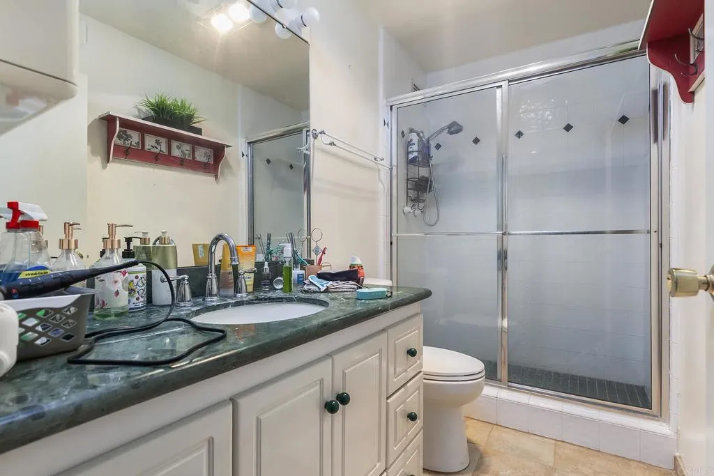 https://cdn.realtyfeed.com/cdn/127/306564830/6b3c15e51e513b6931ef3c34e04a783c.webp