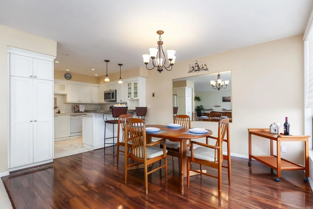 Photo #12: PTP2507792 Listing: Photo #12