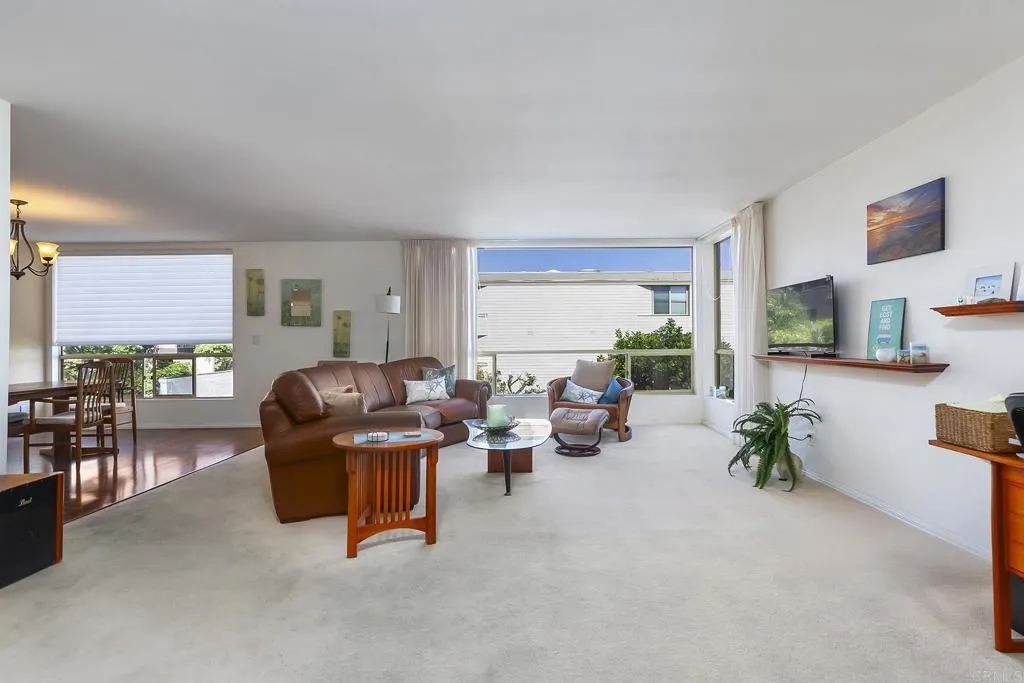 Photo #4: PTP2507792 Listing 