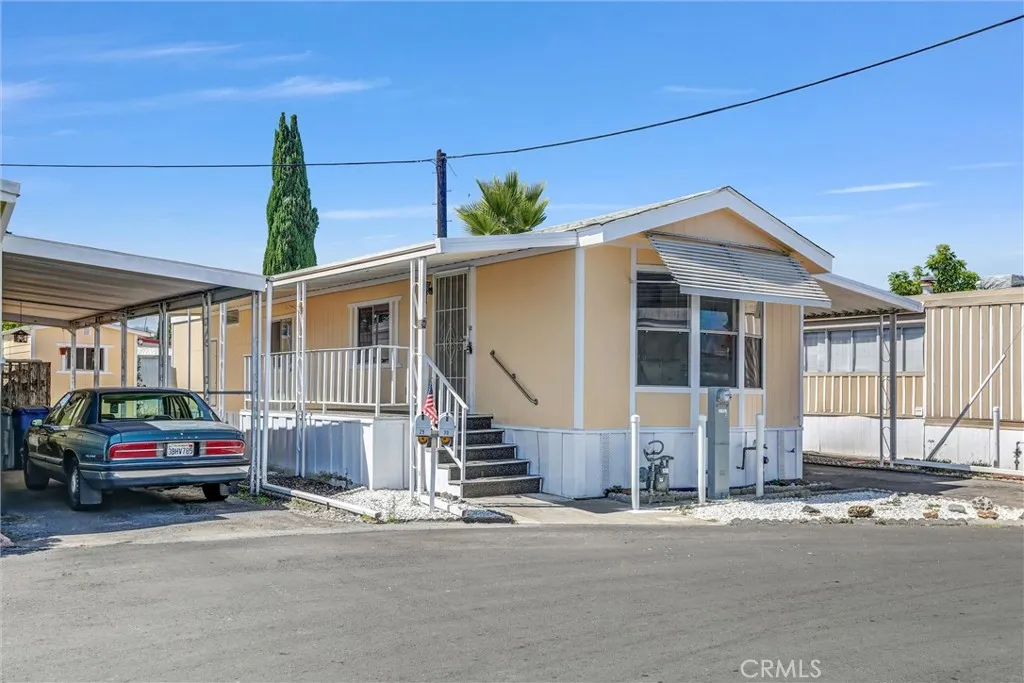 https://cdn.realtyfeed.com/cdn/127/306564832/1383e49b7a3b2eff5a610384c399d209.webp