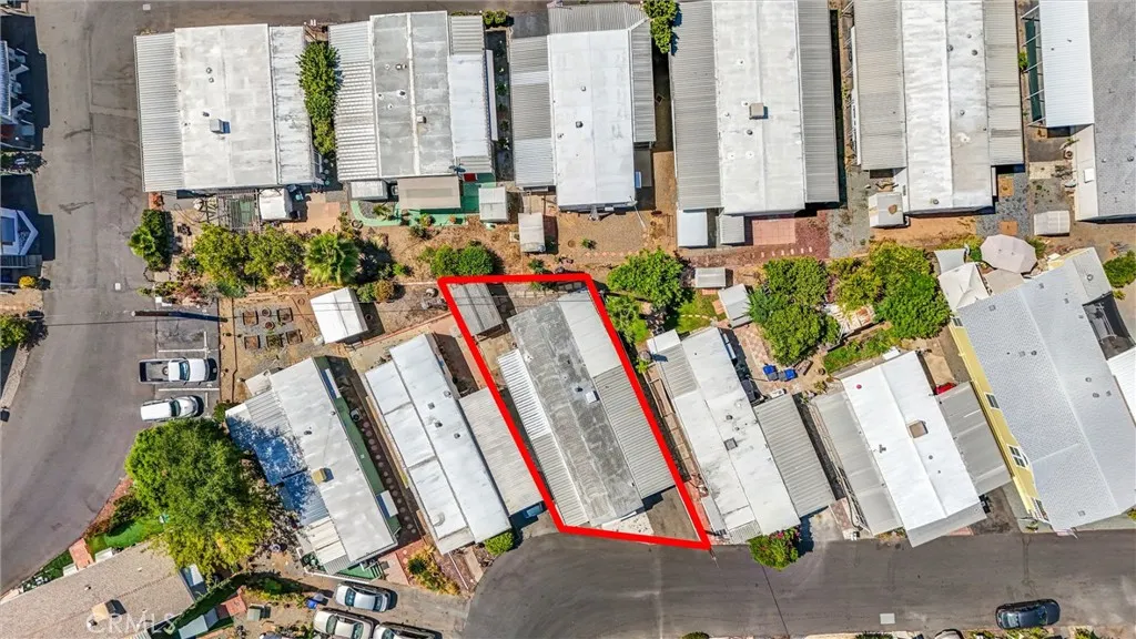https://cdn.realtyfeed.com/cdn/127/306564832/d965e14cf21c3e1d26965fec5a23924d.webp