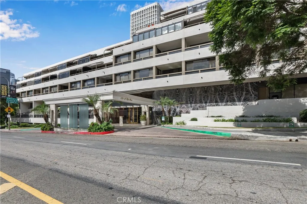 Los Angeles, CA 90012