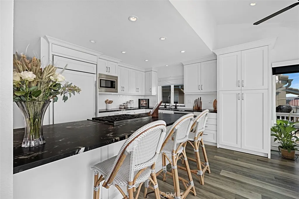 https://cdn.realtyfeed.com/cdn/127/306564958/25b646cb3441f033db29c3e04b24075d.webp