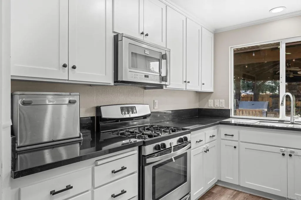 https://cdn.realtyfeed.com/cdn/127/306564959/72302fda90b33a5cdedd6660a17f402b.webp