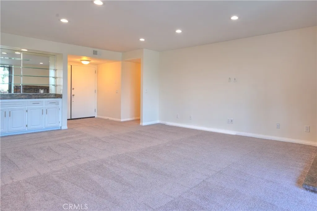 8828 Pershing Drive Unit 203, Playa del Rey, CA 90293 - Photo 4 of 34, Playa Del Rey, CA