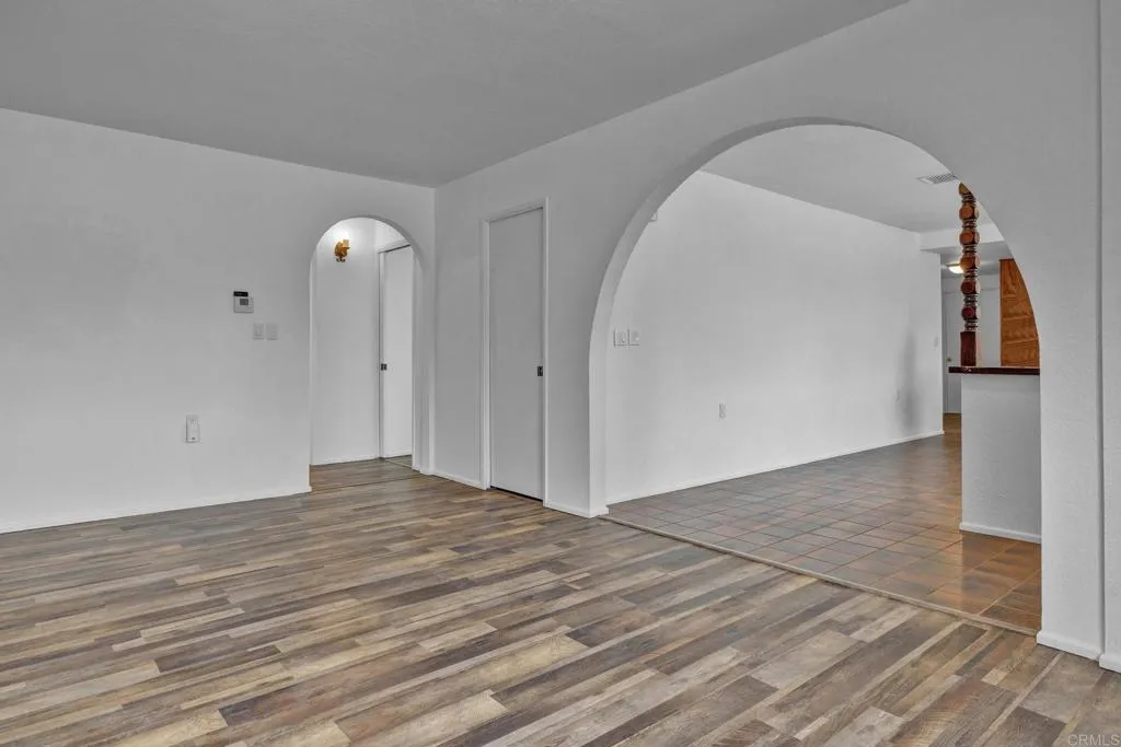 https://cdn.realtyfeed.com/cdn/127/306564990/ca18b76f2376a3a80048aeebdc7f27f5.webp