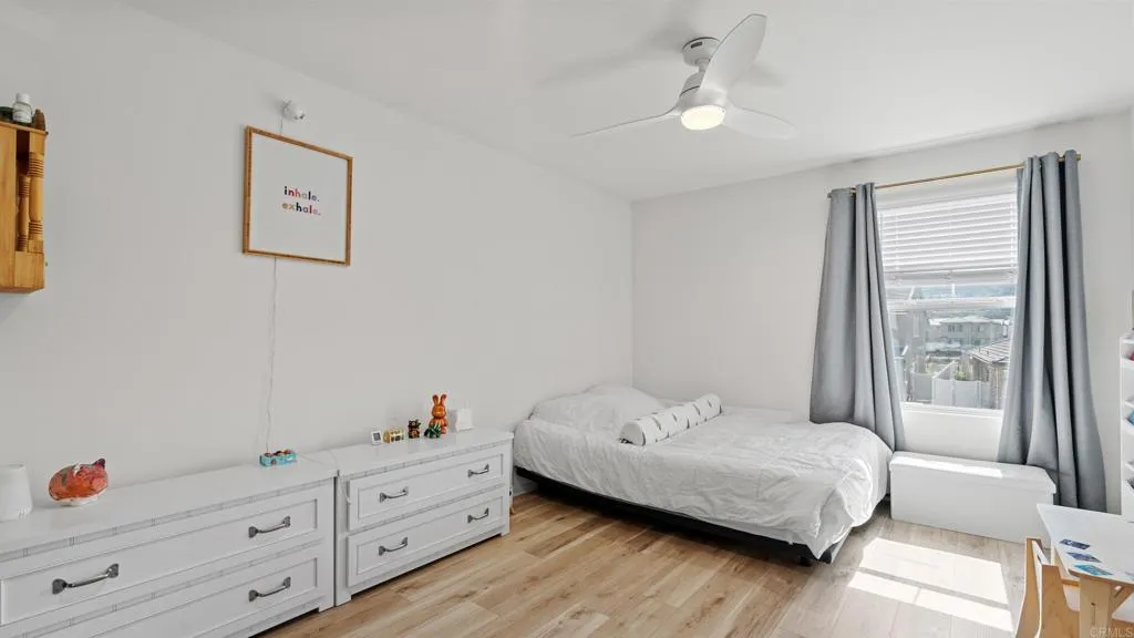 https://cdn.realtyfeed.com/cdn/127/306564994/13b36040bc1015f0414b14a65fdea5a1.webp