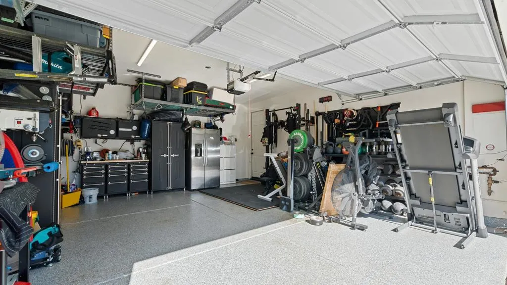 https://cdn.realtyfeed.com/cdn/127/306564994/1e2f0701d44c9f720ff8ef49ff67eba6.webp