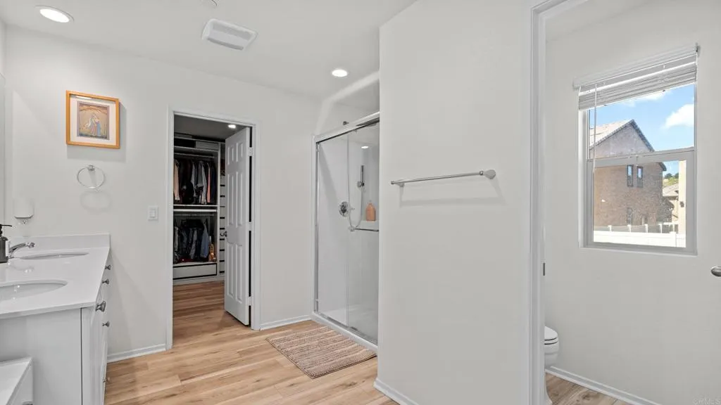 https://cdn.realtyfeed.com/cdn/127/306564994/8428f07ed1f08e944351c2ac1edb24eb.webp
