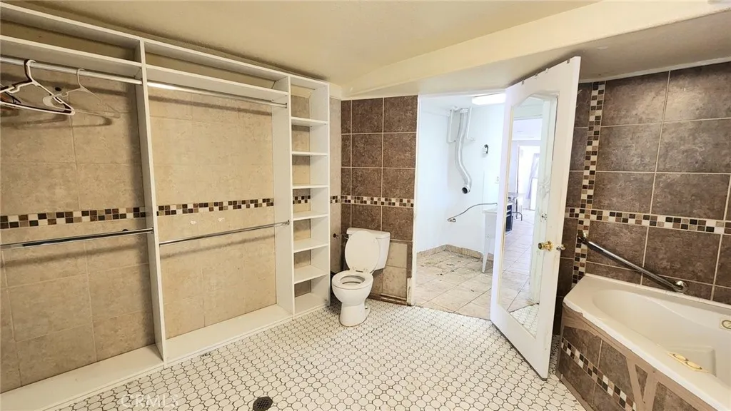 https://cdn.realtyfeed.com/cdn/127/306565005/d9d307c640f46aa959625ddbf7e1e738.webp