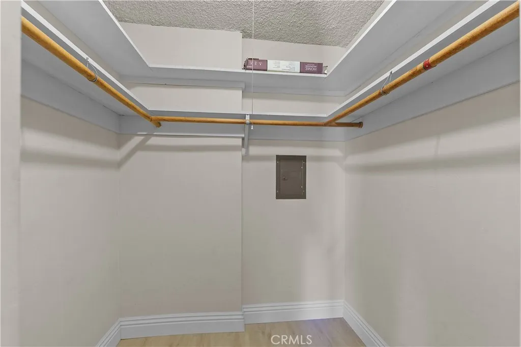 https://cdn.realtyfeed.com/cdn/127/306565008/537b7b701da786dfc6f6fe3492a1c693.webp