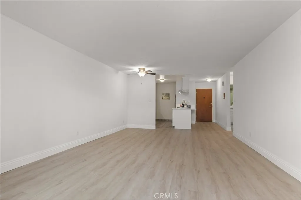 https://cdn.realtyfeed.com/cdn/127/306565008/a2292332e1609b1f8bb9afbb10d24b55.webp