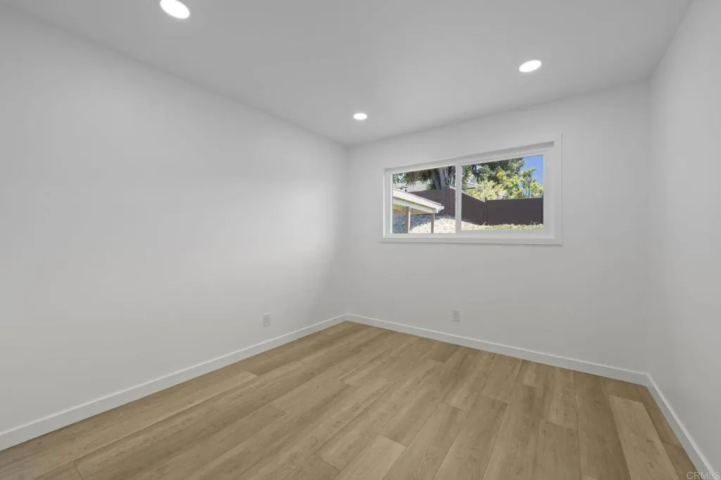 https://cdn.realtyfeed.com/cdn/127/306565102/85455d894aa6080ee5f1c2822c585fdc.webp