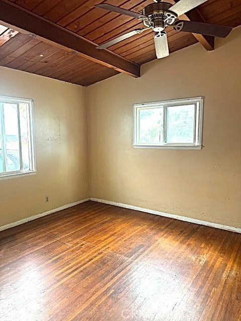 https://cdn.realtyfeed.com/cdn/127/306565105/37b54c19b658abd9d02b705cbf5597fc.webp