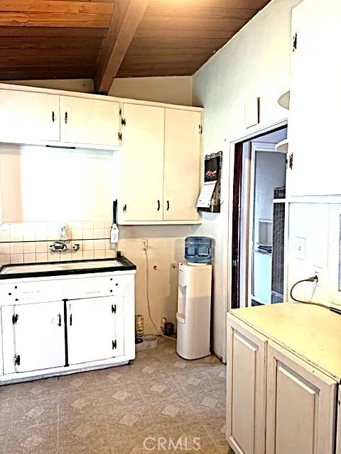 https://cdn.realtyfeed.com/cdn/127/306565105/6afd7bfe74fe96bf4d7c48efe8e91f2a.webp