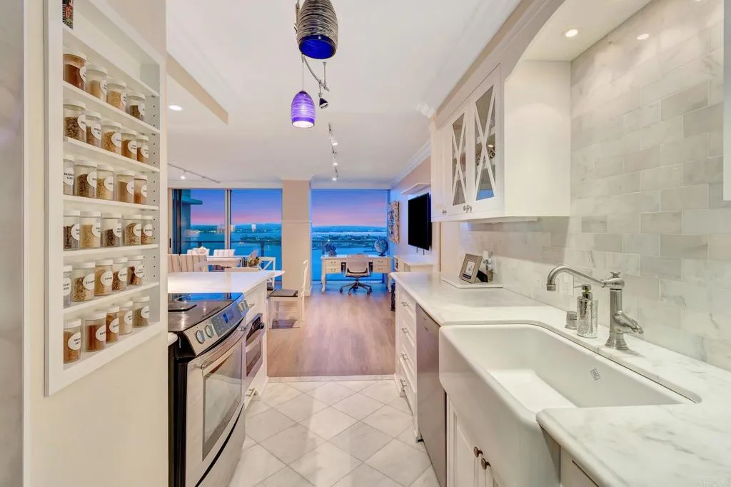 https://cdn.realtyfeed.com/cdn/127/306565127/b4f9e3fafc60d2b3020ea0ed8619ed9a.webp