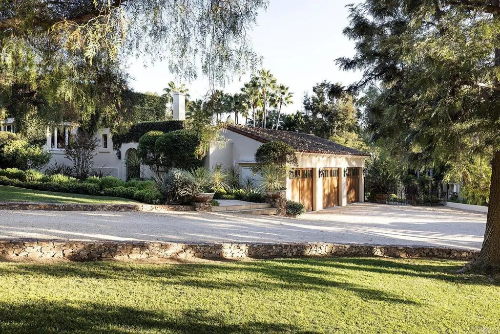 https://cdn.realtyfeed.com/cdn/127/306565169/45e6384cb41c9c21616edd30f24c8e3c.webp
