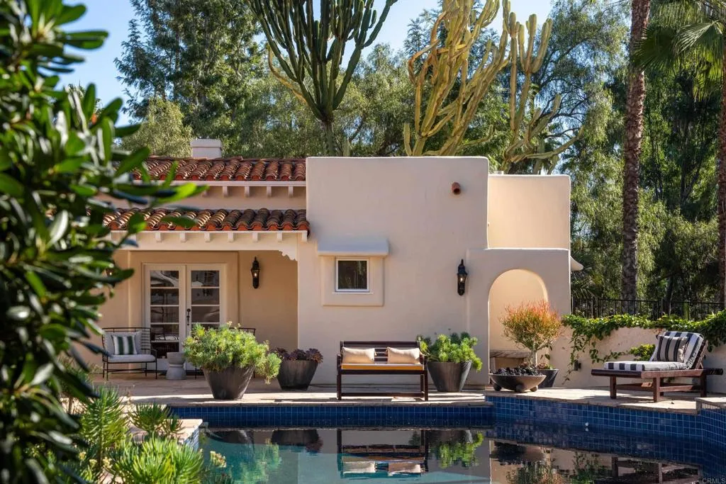 https://cdn.realtyfeed.com/cdn/127/306565169/dce12fc75905c729cf287d89f738d64e.webp