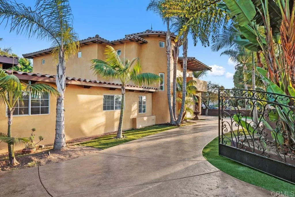 https://cdn.realtyfeed.com/cdn/127/306565297/094772bc8b74e5d66c38e76d055d0437.webp