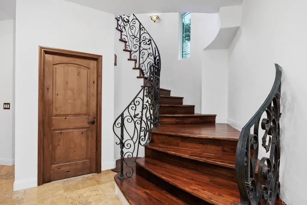 https://cdn.realtyfeed.com/cdn/127/306565297/c28f737d834678448508c11339b2fa8f.webp