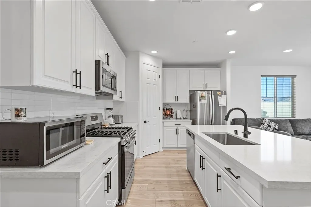 2451 Spring Wheat Street, Perris, CA 92570 - Photo 5 of 19, Perris, CA