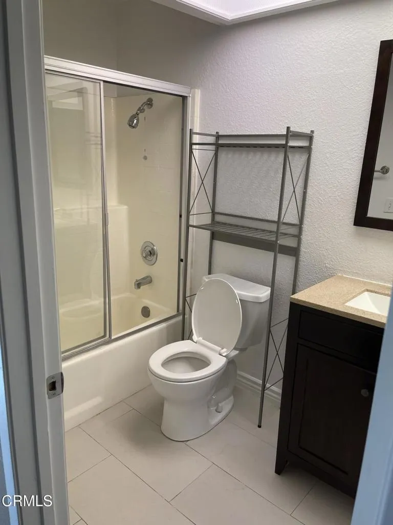 3811 Triton Drive, Palmdale, CA 93550 - Photo 5 of 21, Palmdale, CA