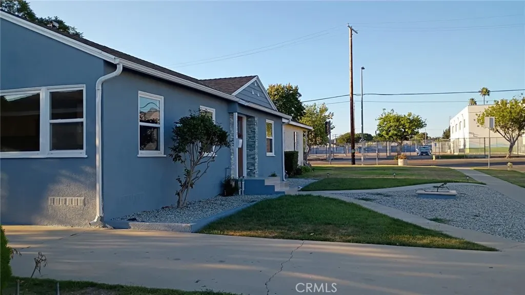 13509 S Ainsworth